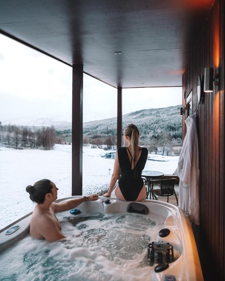 Апартаменты Frances' Sketch Pad With Hot Tub Форт-Уильям Экстерьер фото